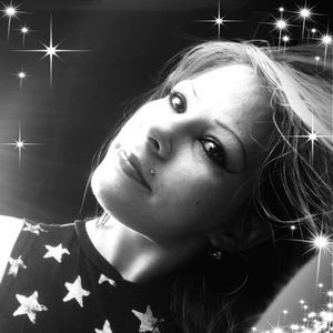 Meet your Posher, Brittani